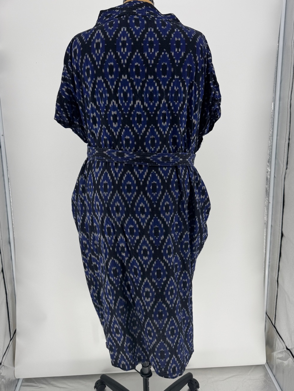 Rejutha Sheth 2x/3x Blue and Black Belted Long Tunic/Midi dress with front slit - Picture 3 of 4